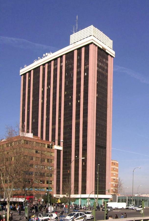 Nirvana Hotel Madrid Exterior photo